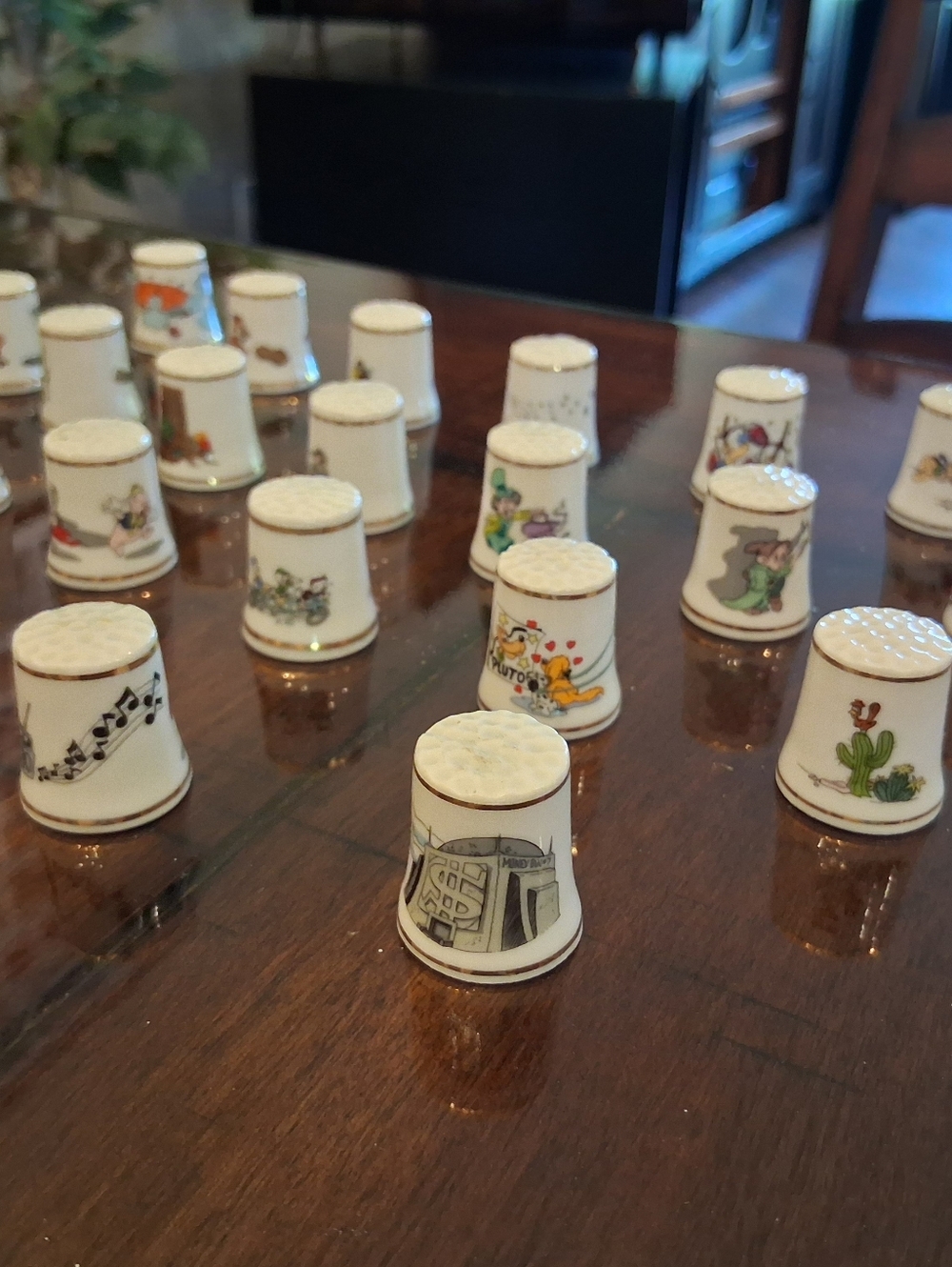 Vintage Disney Classics Thimble Bundle - Picture 13 of 17